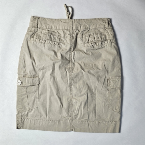Cleo Khaki Cargo Skirt with Pockets Size Small - Picture 2 of 3